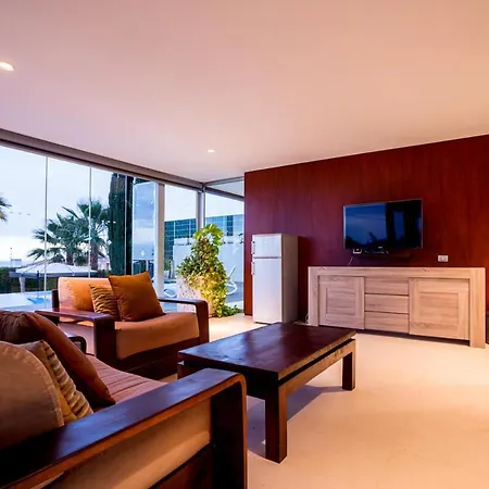 Playa De Fanabe Sleeps 6 With Pool Air Con And Wifi Villa Costa Adeje (Tenerife)