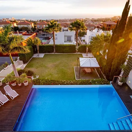 Vila Playa De Fanabe Sleeps 6 With Pool Air Con And Wifi *